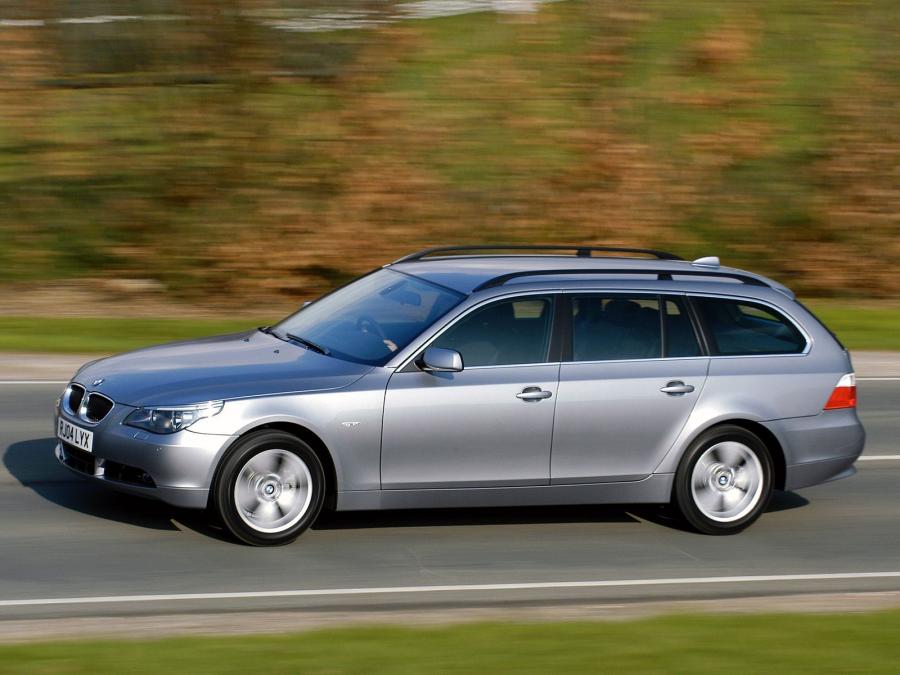  BMW 525i Touring 2004 года  (UK) (фото 2 из 9)